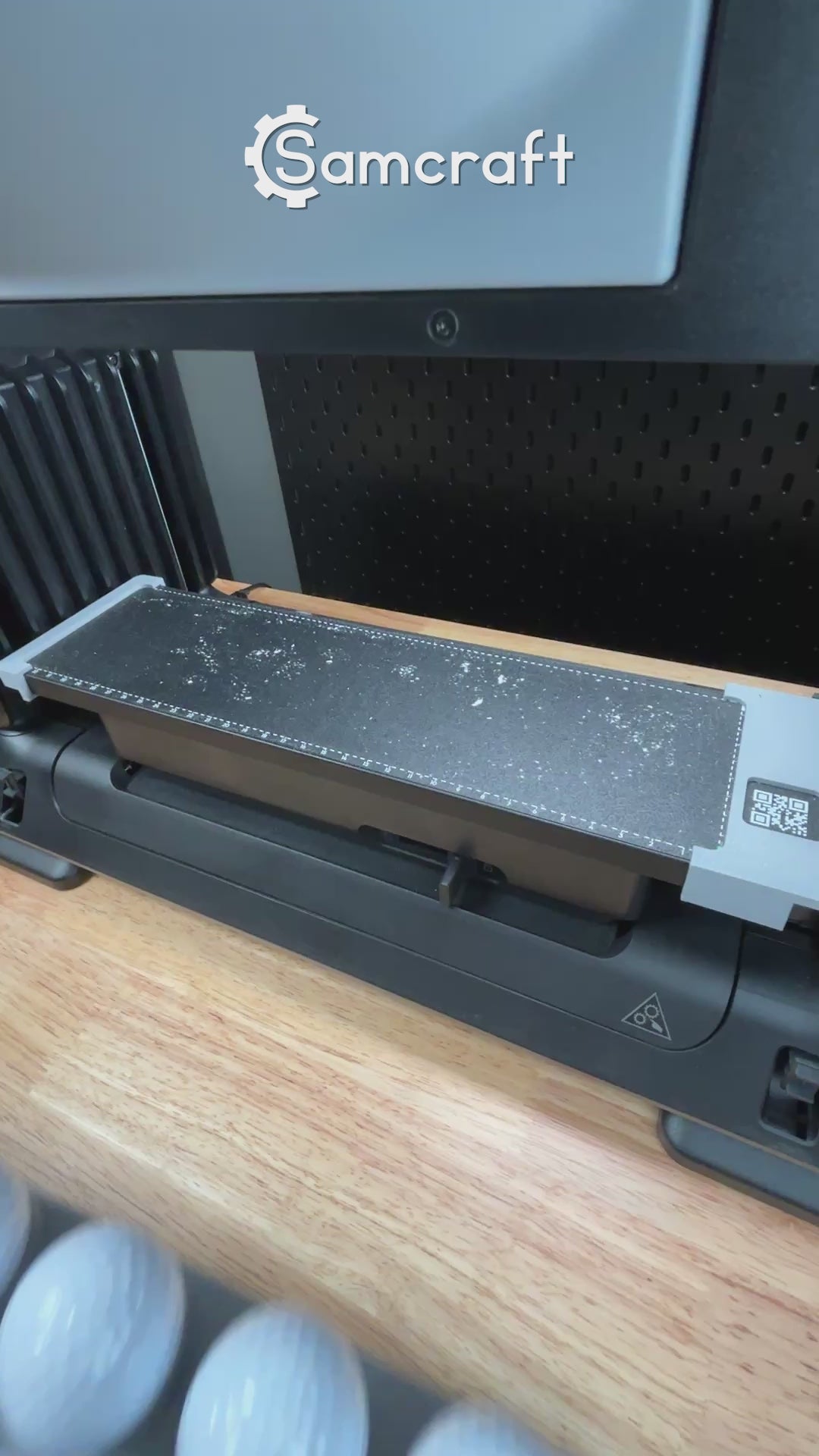 Video demonstration of the golf ball jig for the eufymake e1 printer in action.
