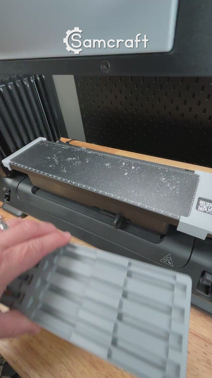 Video demonstration of the universal 8 pen jig with the eufymake e1 uv printer