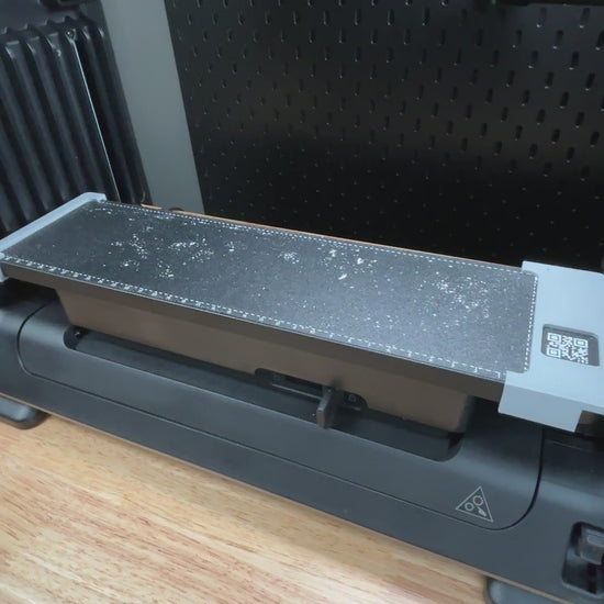 Video demonstration of the universal 16 pen jig in use with the eufymake e1 uv printer.